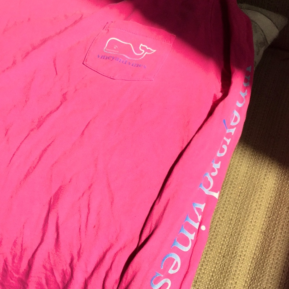 Vineyard vines hot pink tee shirt travel vacay cowgirl rodeo sport surf beach